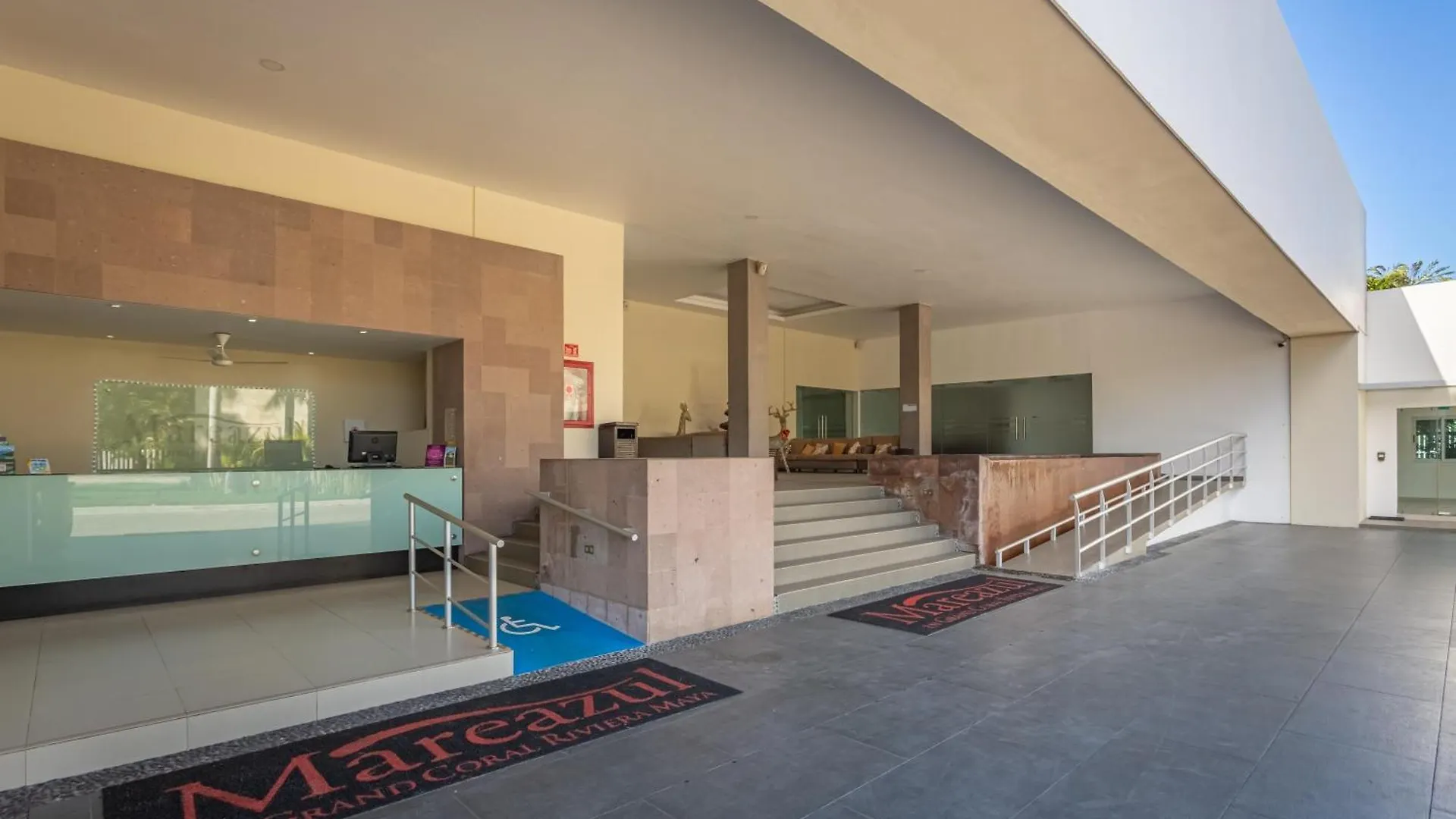 Casa Mi Cielo Private Pool Sur Condo 普拉亚卡门 0*,  墨西哥